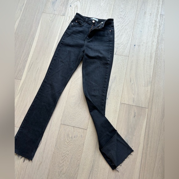 Zara jeans - Picture 5 of 5